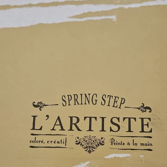 L'Artiste Floral Lace-Up Boots - Black and Red - Picture 6 of 7